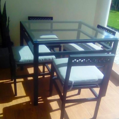 4-Seater Steel dining set